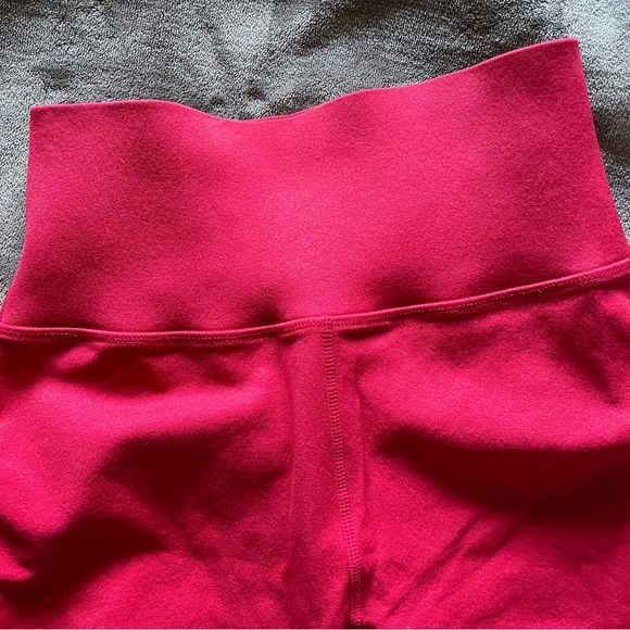 Fabletics Red Sports bra and leggings set 🔥 - Picture 10 of 13